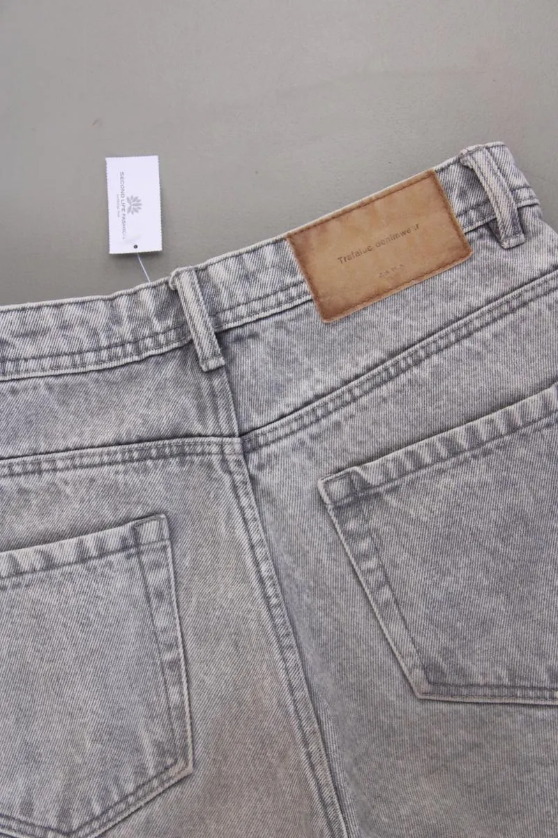 Second Hand Outfit Größe XS mit comma, Ärmellose Bluse in Gr. 34 und Halskette