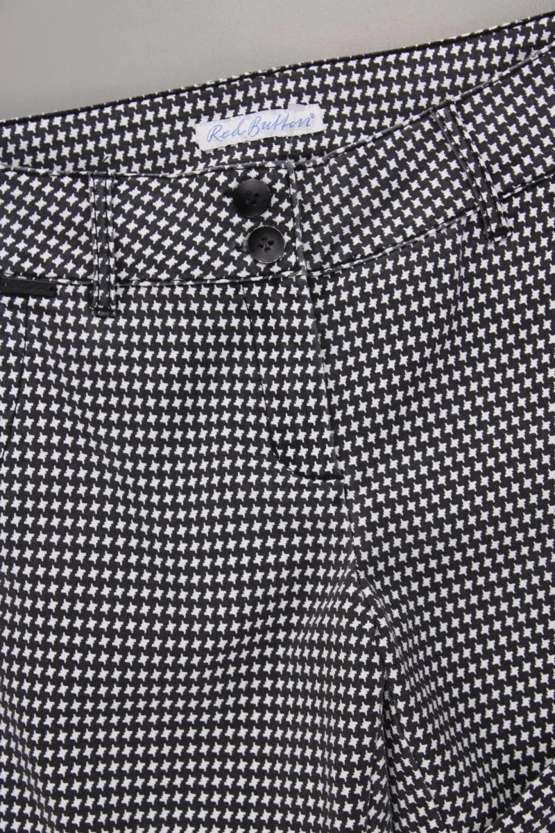 Red Button Hose Gr. 38 geometrisches Muster grau