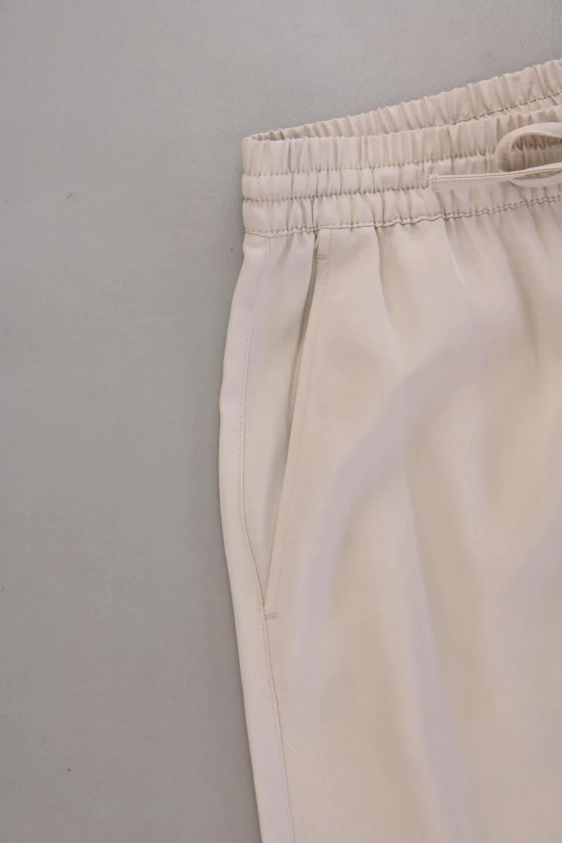 Zara Stoffhose Gr. M neuwertig creme aus Viskose
