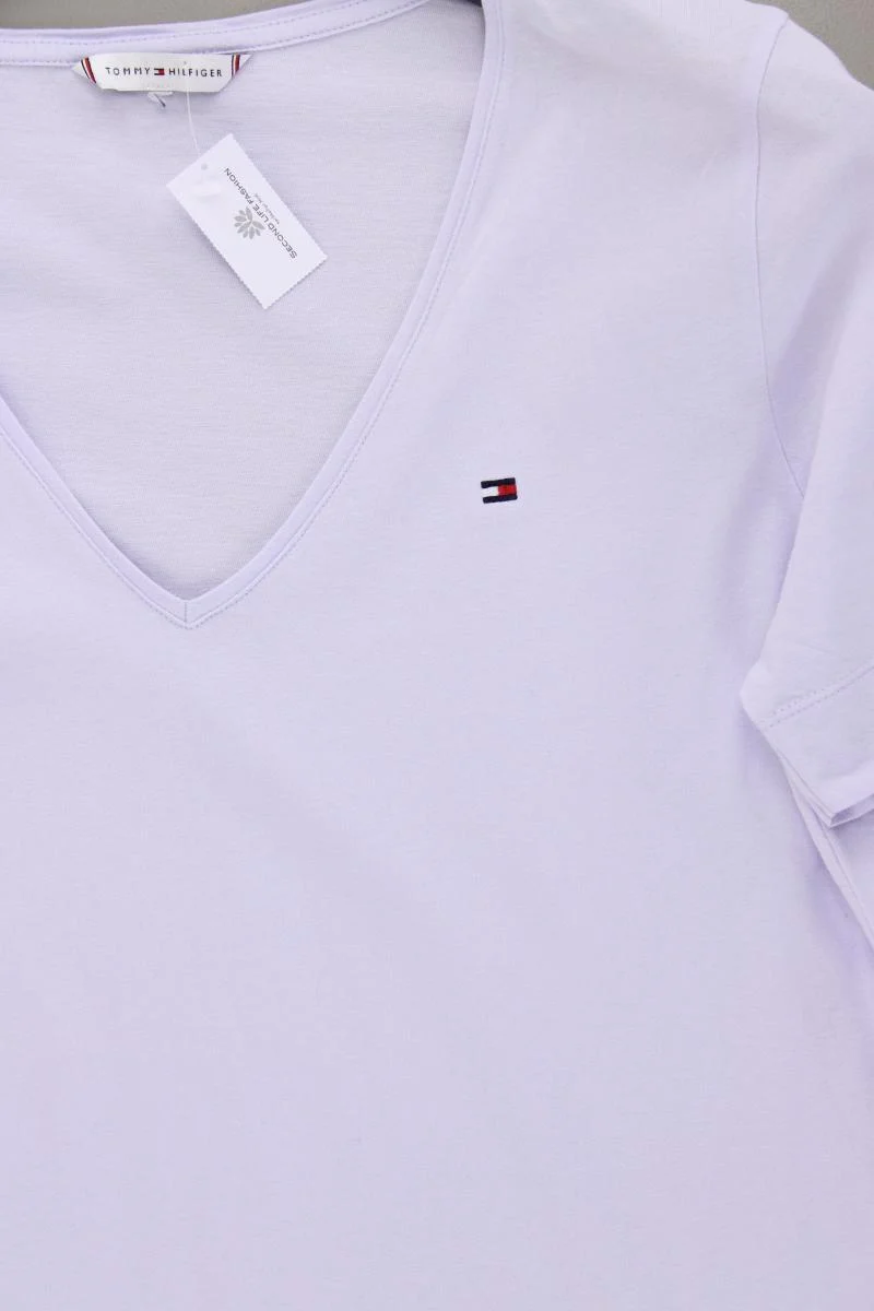 Tommy Hilfiger Shirt mit V-Ausschnitt Gr. L Kurzarm lila aus Baumwolle