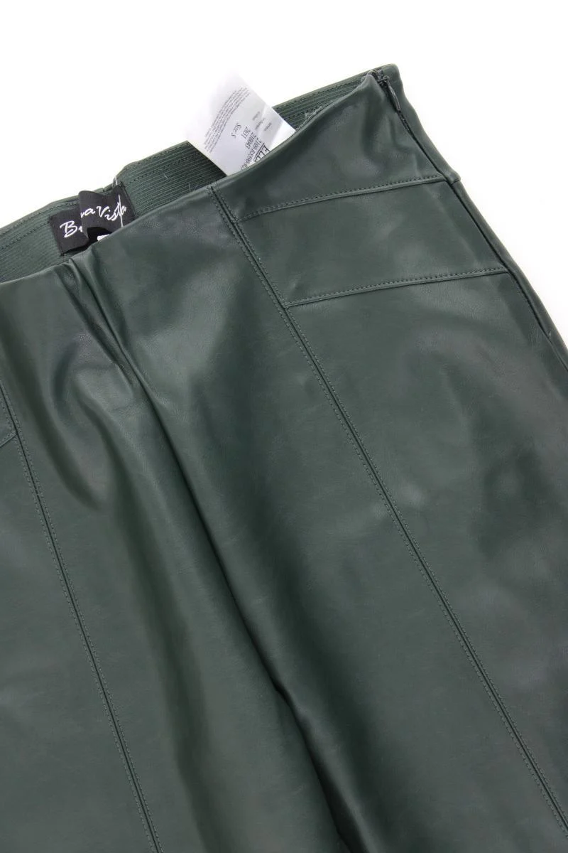 Buena Vista Kunstlederhose Gr. S neuwertig olivgrün aus Polyurethan