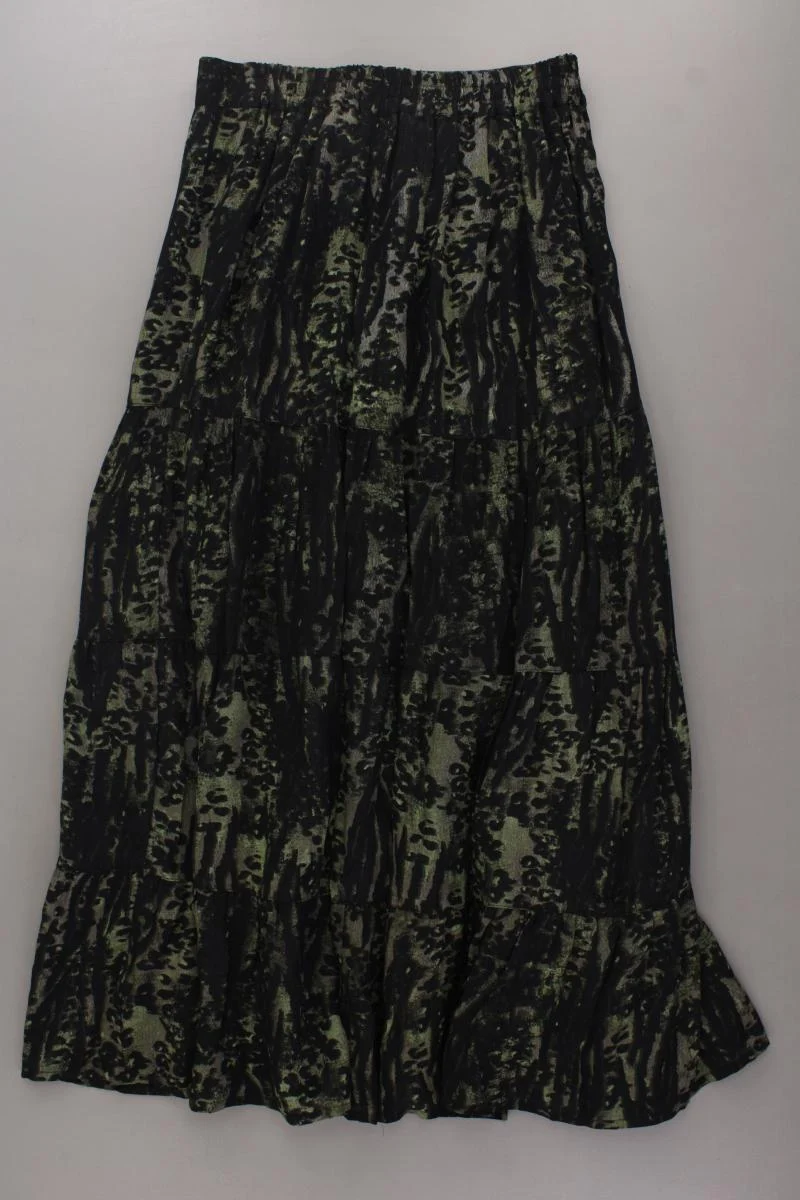 Second Hand Outfit Größe XS mit Zara Neckholdertop in Gr. XS und Halskette