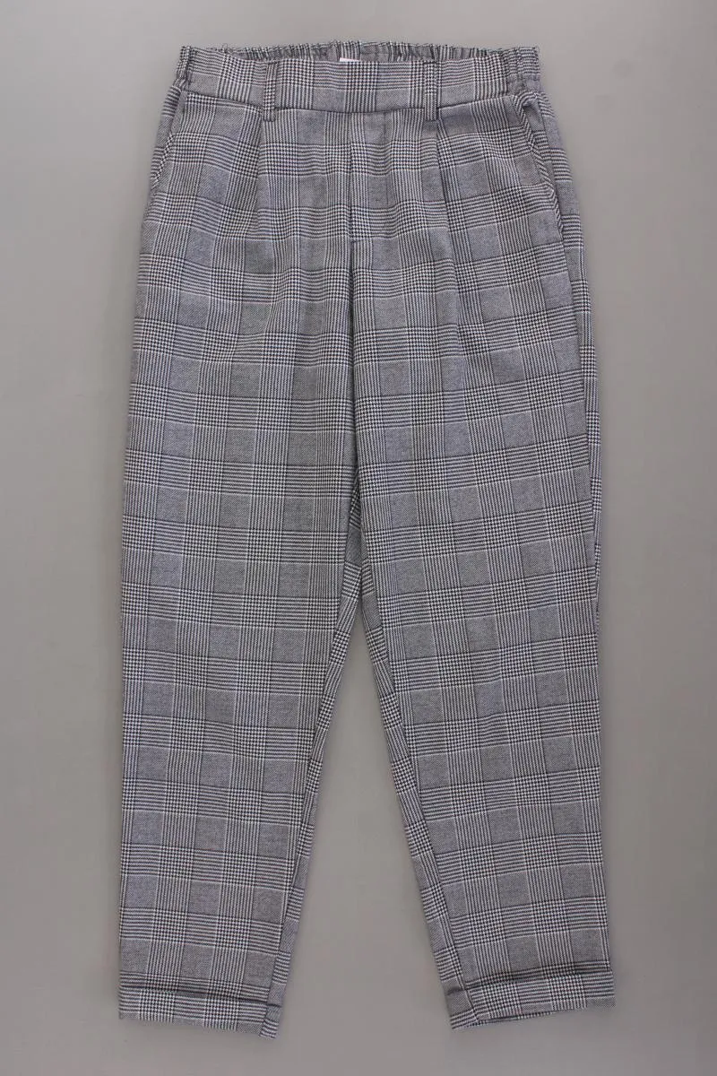 Bershka Stoffhose Gr. S hahnentritt grau