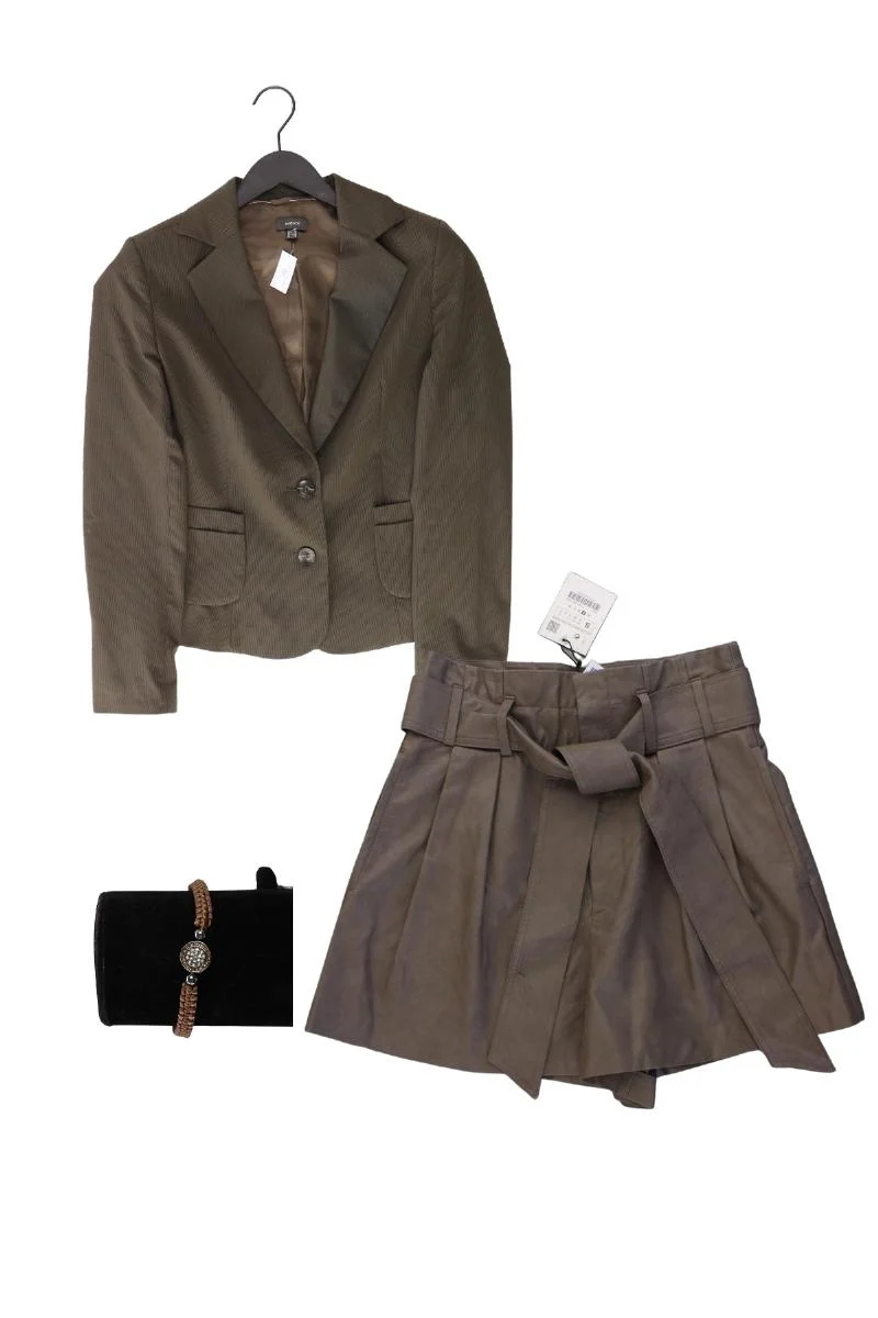 Second Hand Outfit Größe S mit Mexx Regular Blazer in Gr. 36 und Armband