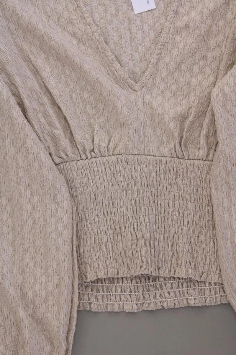 Only Langarmshirt Gr. M neuwertig creme aus Polyester