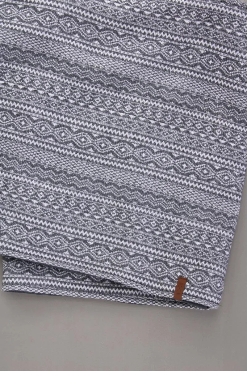 Tchibo Loop mit Faire-Isle-Muster grau aus Polyester