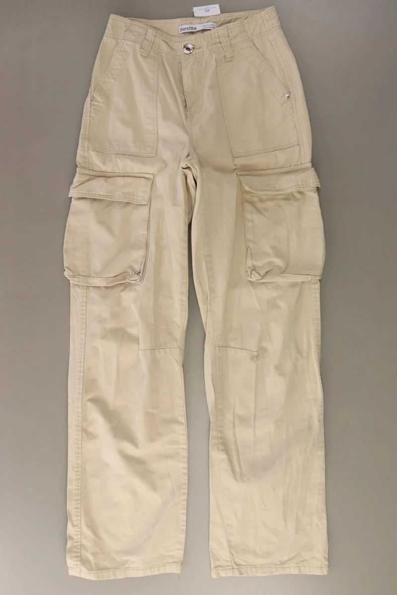 Bershka Cargohose Gr. 32 creme aus Baumwolle