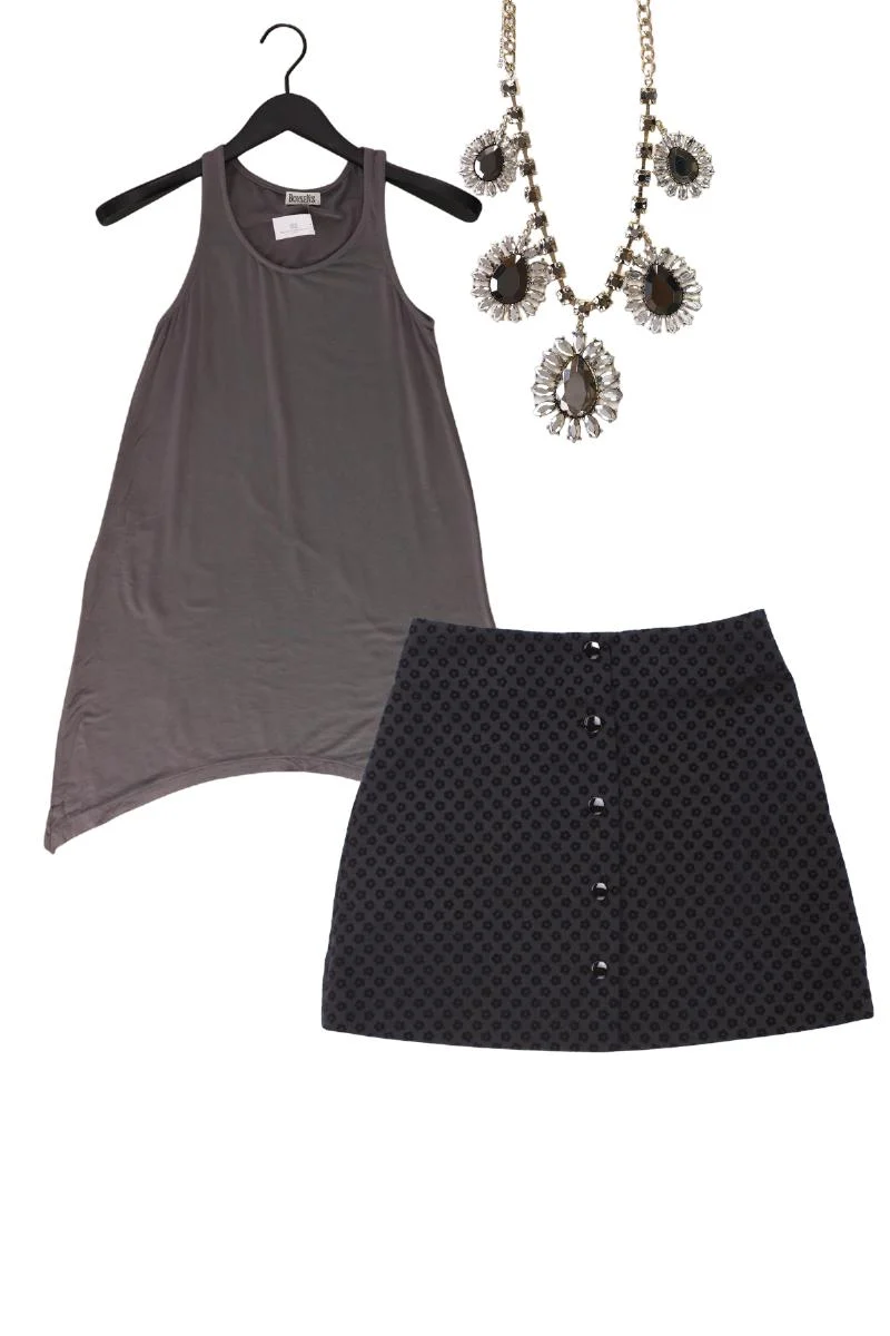 Second Hand Outfit Größe XS mit Boysens Trägertop in Gr. 34 und Halskette